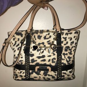 GUESS Leopard Purse. Short/ long shoulder strap.